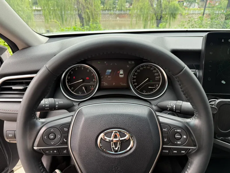 Toyota Camry 2023 2.0S Fengshang Edition interior photo 13 Toyota Camry 2023 2.0S Fengshang Edition interior photo 13