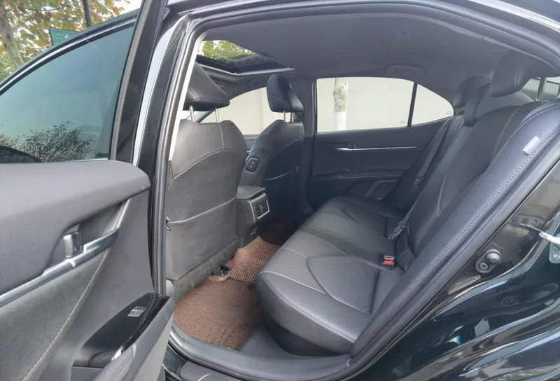 Toyota Camry 2021 Dual Power 2.5HG Luxury Edition interior photo 6 Toyota Camry 2021 Dual Power 2.5HG Luxury Edition interior photo 6