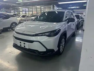 Toyota Frontlander 2024 2.0L CVT Элитная версия