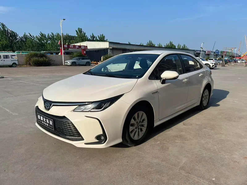 Toyota Corolla 2023 Motor doble híbrido eléctrico inteligente 1.8L E-CVT Versión pionera exterior foto 1 Toyota Corolla 2023 Motor doble híbrido eléctrico inteligente 1.8L E-CVT Versión pionera exterior foto 1