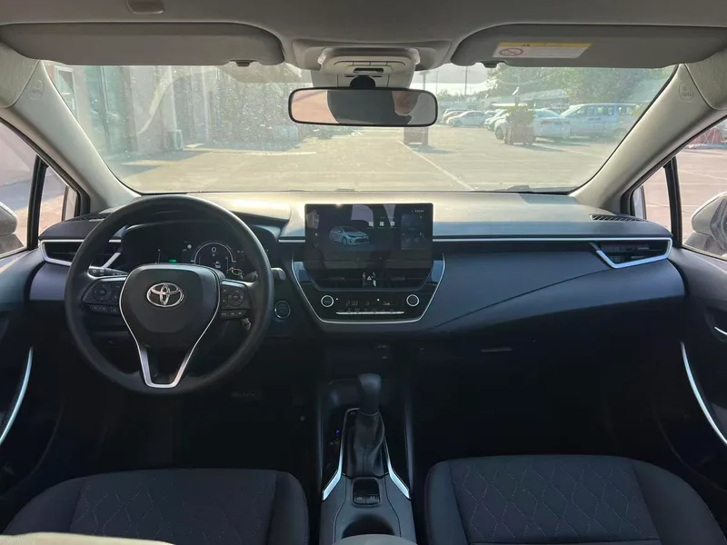 Toyota Corolla 2023 Motor doble híbrido eléctrico inteligente 1.8L E-CVT Versión pionera exterior foto 5 Toyota Corolla 2023 Motor doble híbrido eléctrico inteligente 1.8L E-CVT Versión pionera exterior foto 5