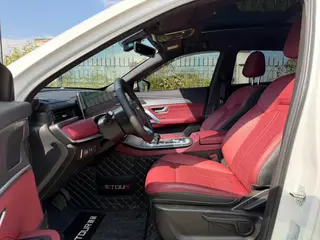 Jetour X70 PLUS 2025 1.5T 6DCT Elite-type 5 seat interior photo 8 Jetour X70 PLUS 2025 1.5T 6DCT Elite-type 5 seat interior photo 8
