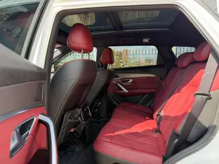 Jetour X70 PLUS 2025 1.5T 6DCT Elite-type 5 seat interior photo 9 Jetour X70 PLUS 2025 1.5T 6DCT Elite-type 5 seat interior photo 9