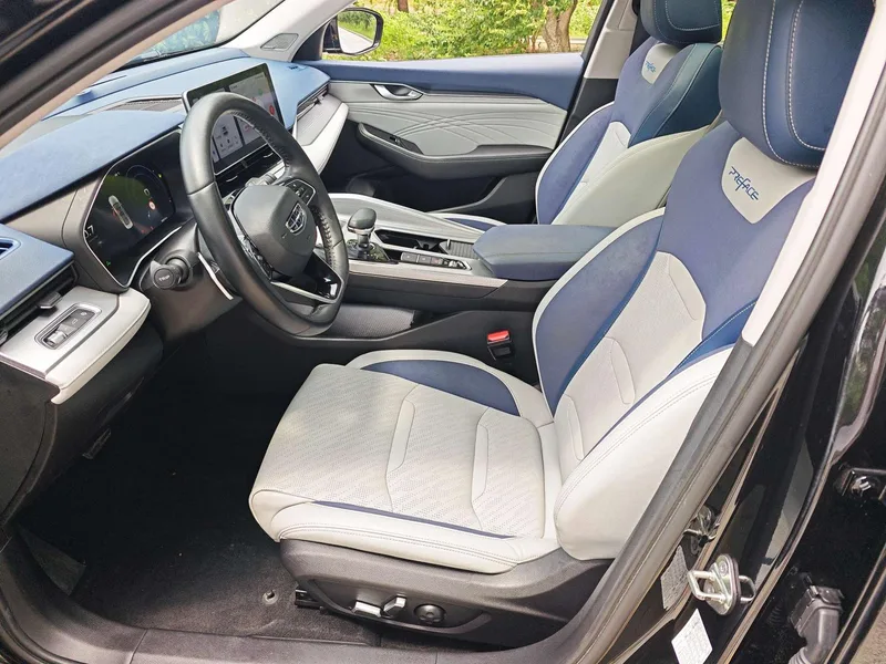 Geely Preface 2023 2.0T Premium Trim exterior photo 5 Geely Preface 2023 2.0T Premium Trim exterior photo 5