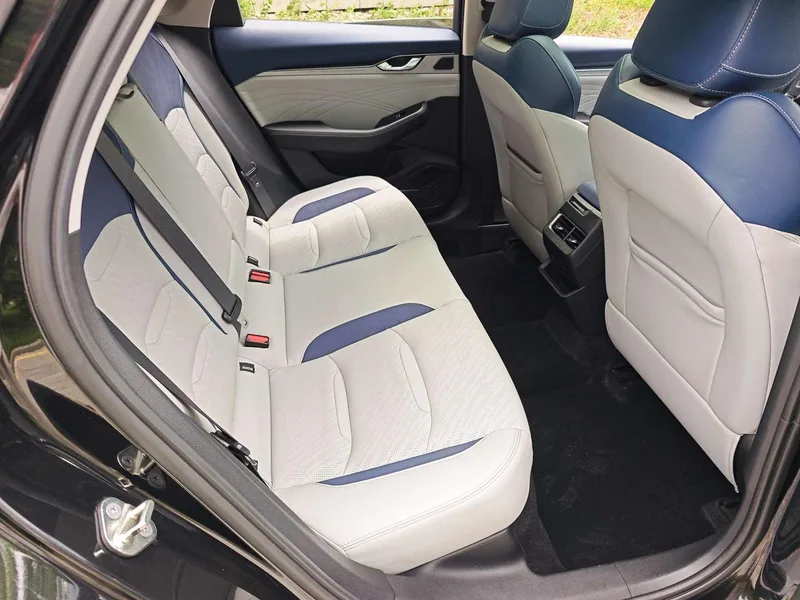 Geely Preface 2023 2.0T Premium Trim exterior photo 8 Geely Preface 2023 2.0T Premium Trim exterior photo 8