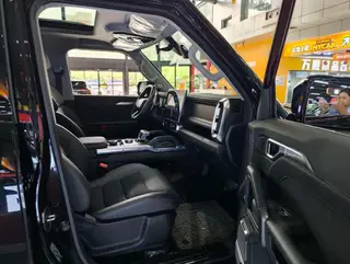 Jetour T2 2023 1.5TD Two-wheel drive Discover PRO interior photo 17 Jetour T2 2023 1.5TD Two-wheel drive Discover PRO interior photo 17