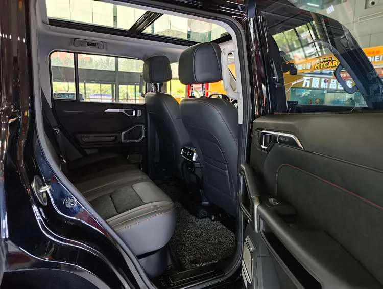 Jetour T2 2023 1.5TD Two-wheel drive Discover PRO interior photo 18 Jetour T2 2023 1.5TD Two-wheel drive Discover PRO interior photo 18