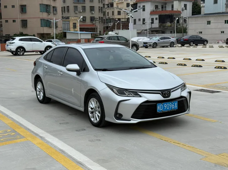Toyota Corolla 2021 1.2T S-CVT Elite PLUS version exterior photo 3 Toyota Corolla 2021 1.2T S-CVT Elite PLUS version exterior photo 3