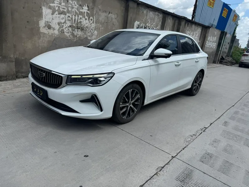 Geely Emgrand 2022 4th Gen 1.5L CVT Elite-type exterior photo 1 Geely Emgrand 2022 4th Gen 1.5L CVT Elite-type exterior photo 1
