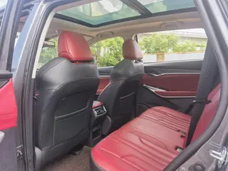 Changan CS75 PLUS 2021 1.5T Automatic Luxury Model interior photo 9 Changan CS75 PLUS 2021 1.5T Automatic Luxury Model interior photo 9