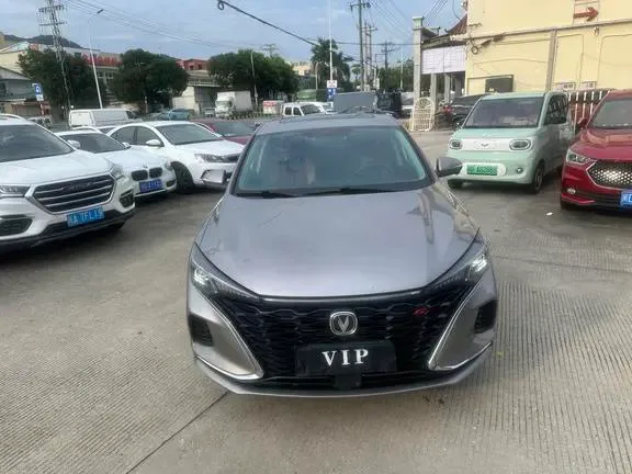 Changan Eado 2021 PLUS Blue whale NE 1.4T GDI DCT Flagship exterior photo 2 Changan Eado 2021 PLUS Blue whale NE 1.4T GDI DCT Flagship exterior photo 2