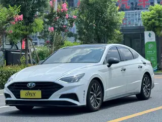 Hyundai Sonata 2020 380TGDi GLS Автоматическая люксовая версия