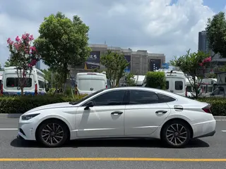 Hyundai Sonata 2020 380TGDi GLS Automatic Luxury Edition exterior photo 4