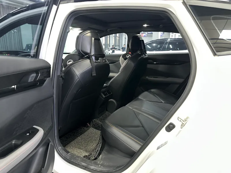 Changan UNI-V 2022 1.5T Premium Trim interior photo 11 Changan UNI-V 2022 1.5T Premium Trim interior photo 11