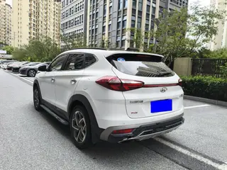 Hyundai Tucson 2019 280TGDi Dual-clutch two-drive fashion version Country VI exterior photo 7