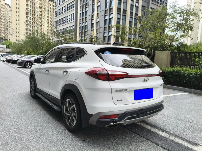 Hyundai Tucson 2019 280TGDi Dual-clutch two-drive fashion version Country VI exterior photo 7