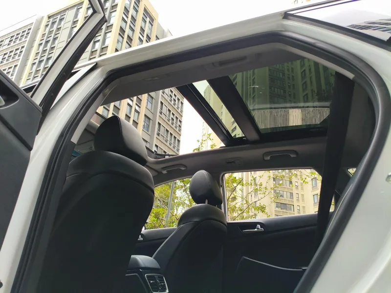 Hyundai Tucson 2019 280TGDi Dual-clutch two-drive fashion version Country VI interior photo 14