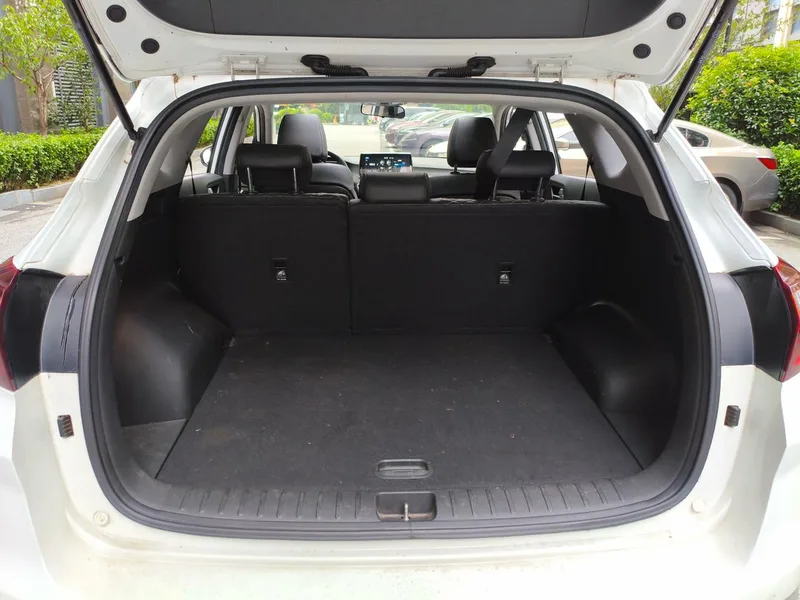 Hyundai Tucson 2019 280TGDi Dual-clutch two-drive fashion version Country VI interior photo 17
