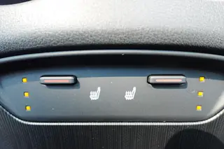 Toyota Harrier 2022 2.0L CVT Version haut de gamme à deux roues motrices intérieur photo 14