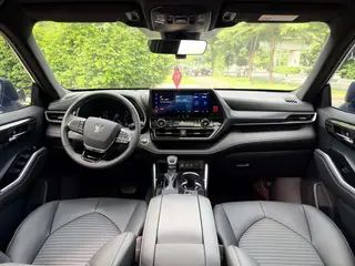 Toyota Crown Kluger 2023 Intelligent electric hybrid double engine 2.5L E-CVT Four-wheel drive Premium Edition exterior photo 4