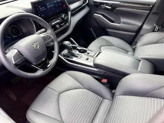 Toyota Crown Kluger 2023 Intelligent electric hybrid double engine 2.5L E-CVT Four-wheel drive Premium Edition exterior photo 5