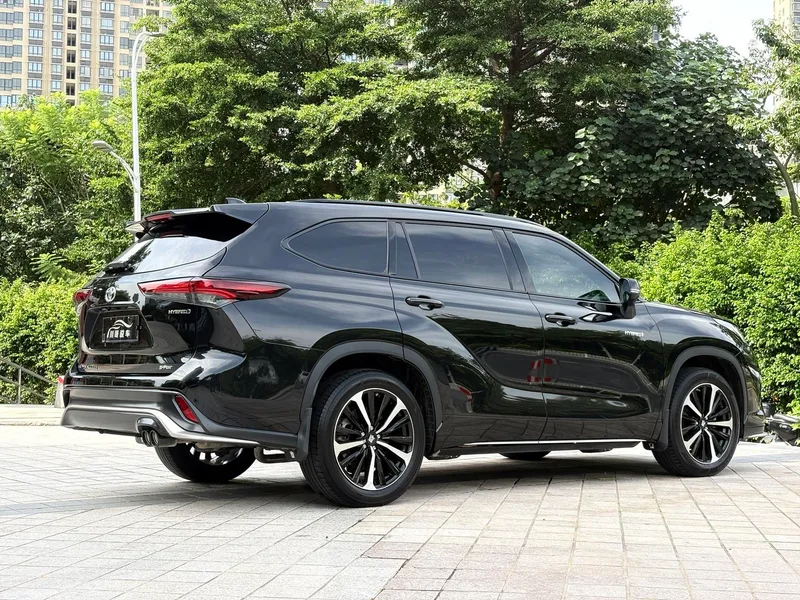 Toyota Crown Kluger 2023 Intelligent electric hybrid double engine 2.5L E-CVT Four-wheel drive Premium Edition interior photo 9