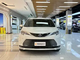Toyota Sienna 2023 Dual Power 2.5L Luxury Edition exterior photo 9 Toyota Sienna 2023 Dual Power 2.5L Luxury Edition exterior photo 9