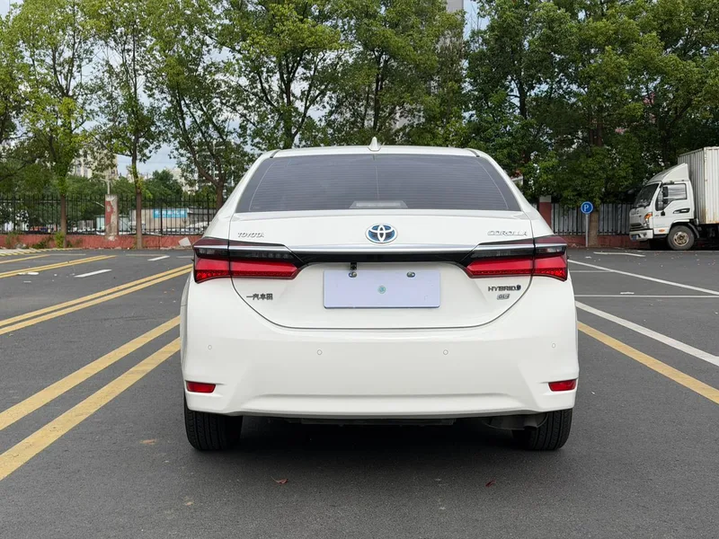 Toyota Corolla 2018 Dual Power 1.8L E-CVT Zhishang Edition China V exterior photo 6 Toyota Corolla 2018 Dual Power 1.8L E-CVT Zhishang Edition China V exterior photo 6