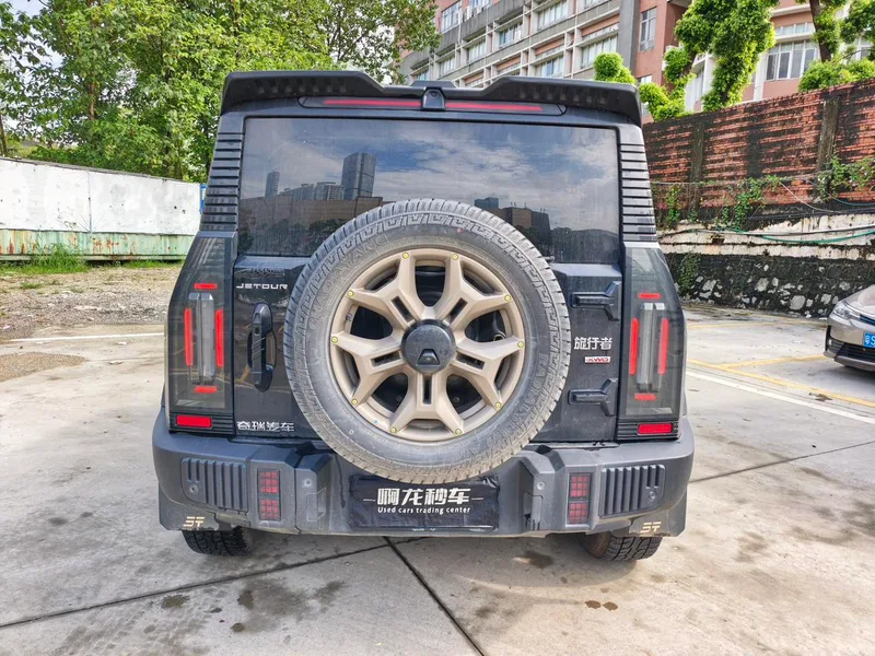 Jetour T2 2023 2.0TD Four-wheel drive Conquer PRO interior photo 8 Jetour T2 2023 2.0TD Four-wheel drive Conquer PRO interior photo 8