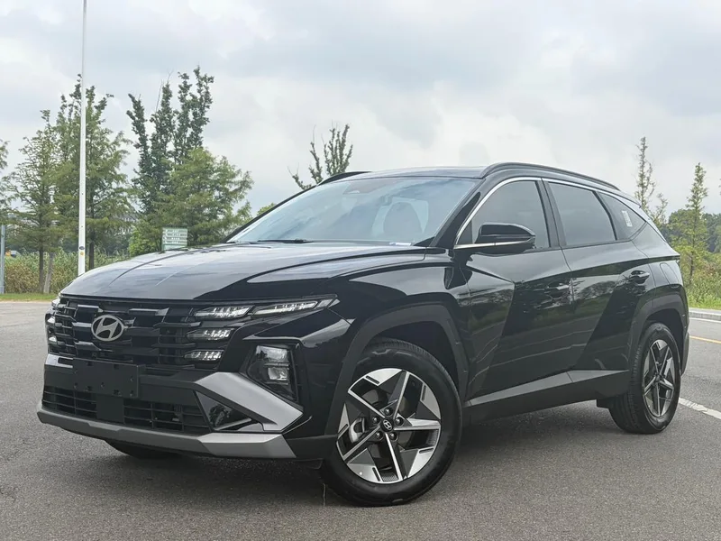 Hyundai Tucson 2025 Tucson L 1.5T GLX Versión de élite exterior foto 1 Hyundai Tucson 2025 Tucson L 1.5T GLX Versión de élite exterior foto 1