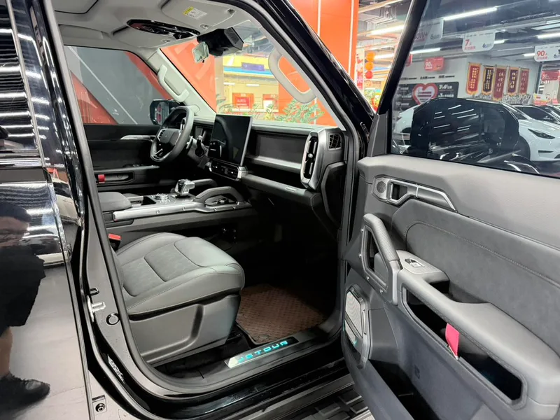 Jetour T2 2023 2.0TD Tracción a las cuatro ruedas Conquista interior foto 14 Jetour T2 2023 2.0TD Tracción a las cuatro ruedas Conquista interior foto 14