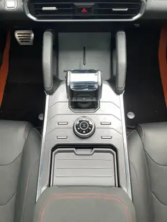 Jetour T2 2023 2.0TD Four-wheel drive Conquer interior photo 12 Jetour T2 2023 2.0TD Four-wheel drive Conquer interior photo 12