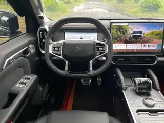 Jetour T2 2023 2.0TD Four-wheel drive Conquer interior photo 17 Jetour T2 2023 2.0TD Four-wheel drive Conquer interior photo 17
