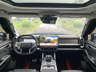 Jetour T2 2023 2.0TD Four-wheel drive Conquer interior photo 18 Jetour T2 2023 2.0TD Four-wheel drive Conquer interior photo 18