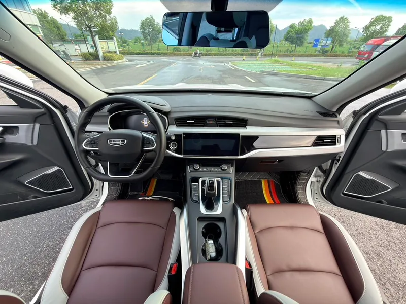 Geely Boyue 2022 1.8TD DCT Zhiya type interior photo 14