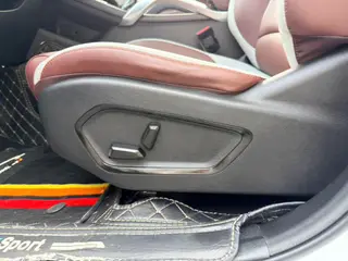 Geely Boyue 2022 1.8TD DCT Zhiya type interior photo 16