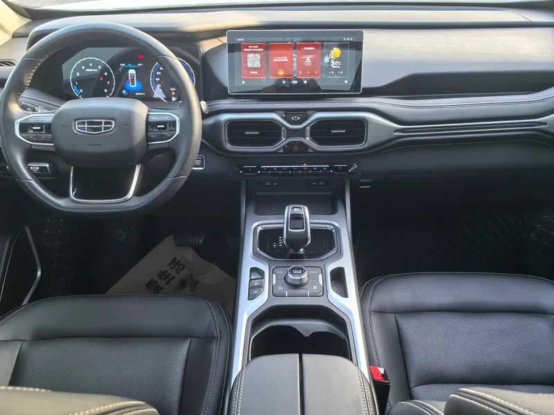 Geely Okavango 2020 1.8TD DCT Luxury type interior photo 11 Geely Okavango 2020 1.8TD DCT Luxury type interior photo 11