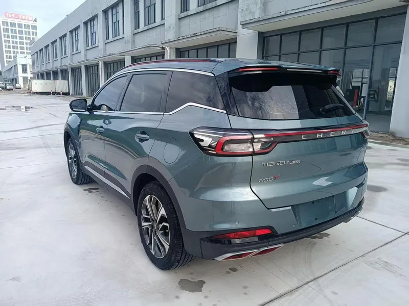 Chery Tiggo 7 PLUS 2023 Restyling 1.6TGDI DCT Luxury type interior photo 6