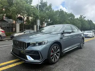 Geely Preface 2026 2.0T Oriental Yao full moon version exterior photo 1