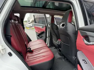 Changan CS75 PLUS 2022 1.5T Automatic Luxury Model interior photo 11 Changan CS75 PLUS 2022 1.5T Automatic Luxury Model interior photo 11