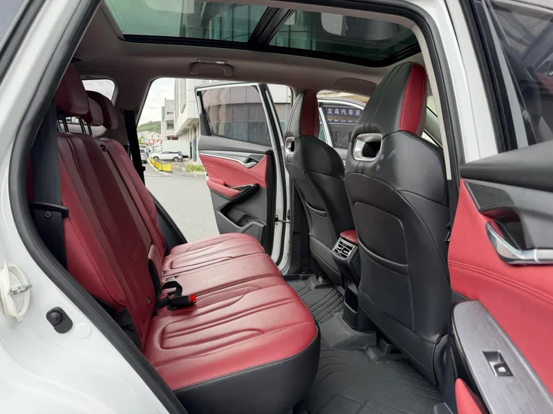 Changan CS75 PLUS 2022 1.5T Automatic Luxury Model interior photo 11 Changan CS75 PLUS 2022 1.5T Automatic Luxury Model interior photo 11
