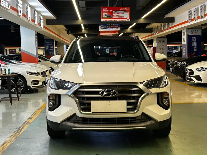 Hyundai Tucson 2019 280TGDi Dual-clutch two-drive fashion version Country VI exterior photo 2 Hyundai Tucson 2019 280TGDi Dual-clutch two-drive fashion version Country VI exterior photo 2