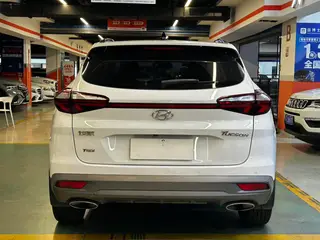 Hyundai Tucson 2019 280TGDi Dual-clutch two-drive fashion version Country VI interior photo 14 Hyundai Tucson 2019 280TGDi Dual-clutch two-drive fashion version Country VI interior photo 14