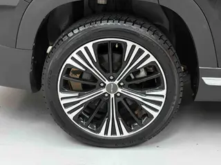 Jetour X90 2020 1.6T DCT Shadow Edition 7 seat interior photo 15