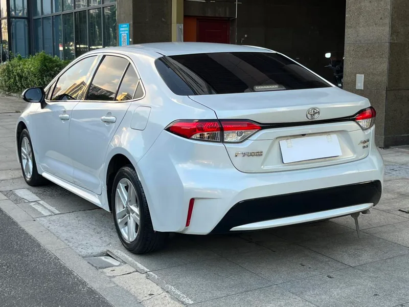 Toyota Levin 2019 185T Luxury Edition Country VI exterior photo 4