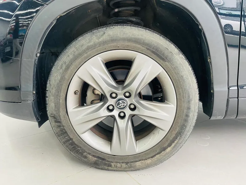 Toyota Highlander 2018 2.0T Four-wheel drive Premium Edition 7 seat Country VI exterior photo 3 Toyota Highlander 2018 2.0T Four-wheel drive Premium Edition 7 seat Country VI exterior photo 3