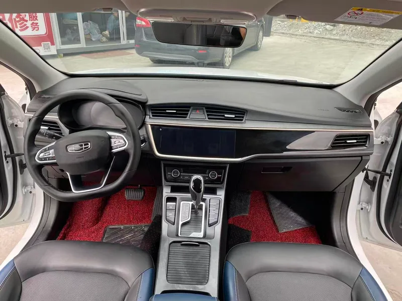 Geely Emgrand GL 2021 UP 1.4T CVT Collar type interior photo 13 Geely Emgrand GL 2021 UP 1.4T CVT Collar type interior photo 13