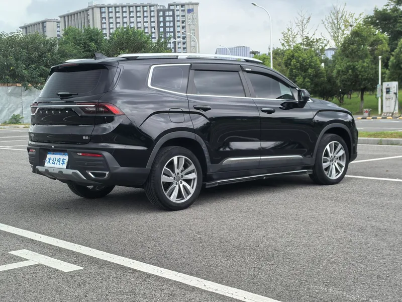 Geely Okavango 2022 1.8TD DCT De lujo interior foto 14 Geely Okavango 2022 1.8TD DCT De lujo interior foto 14