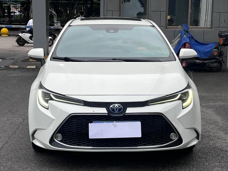 Toyota Levin 2019 Dual Power 1.8H Sports version Country VI exterior photo 2 Toyota Levin 2019 Dual Power 1.8H Sports version Country VI exterior photo 2