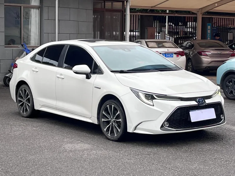 Toyota Levin 2019 Dual Power 1.8H Sports version Country VI exterior photo 3 Toyota Levin 2019 Dual Power 1.8H Sports version Country VI exterior photo 3